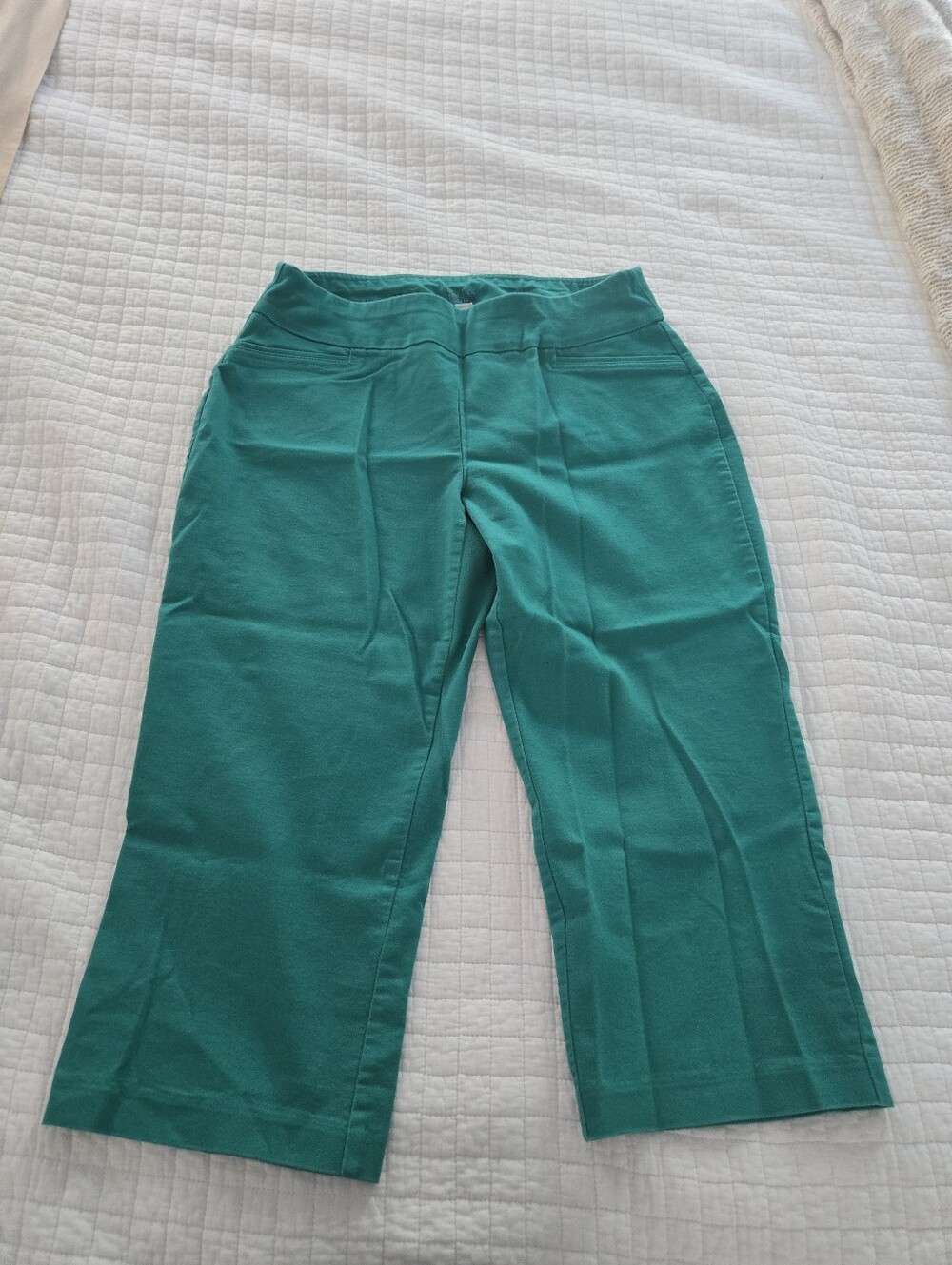 Women's Green Croft & Barrow 8 Regular Stretch Capri